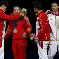 伦敦奥运中国第35金 男乒团体3-0轻取韩国夺金