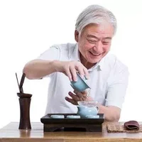 老年人喝茶的一些注意事项 适合老人喝的茶