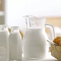 变质牛奶可作增光剂 教你四种过期食品的妙用