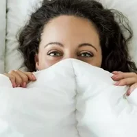 裸睡可以提高睡眠质量吗？裸睡有哪些好处？