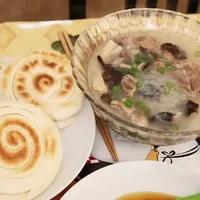 羊肉泡馍怎么做？羊肉泡馍的制作方法