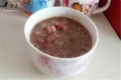 红芸豆小米粥可以补铁促进代谢