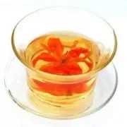 百合金银花茶——清心去火润燥润肺