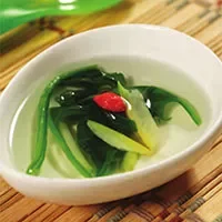 萝卜绿豆汤：清热利水
