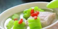 苦瓜蚝豉瘦肉汤