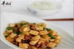 肉末炒豆腐——软化血管消食补钙