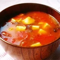 西红柿豆腐汤：输筋理气