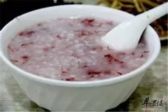 杨梅绿豆白米粥——清热消食生津
