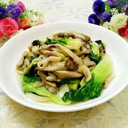 平菇炒小白菜