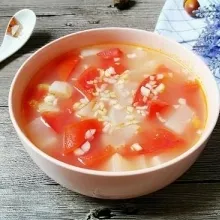 西红柿萝卜汤