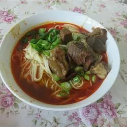 重庆小面牛肉面