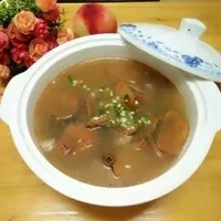 枞树菌瘦肉汤