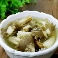 荔枝菌排骨汤