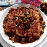 香菇豆腐镶肉