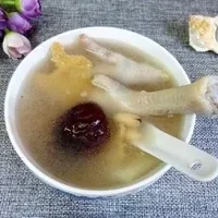 扁豆淮山鸡爪汤