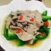 沙茶牛肉爆青椒