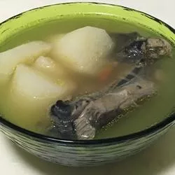 山药乌鸡汤