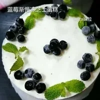 蓝莓渐变冻芝士蛋糕