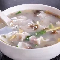 北方馄饨的做法_三鲜馄饨