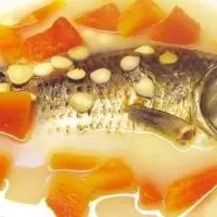 蛋白质的作用有哪些,教你做蛋白质高脂肪少的鲫鱼汤蛋白质含量高的食物介绍
