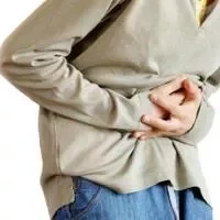胃痛的快速缓解方法,几种姿势可以缓解胃痛