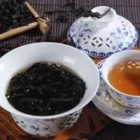 经期喝茶叶水好吗,女性来月经不可碰绿茶