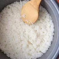 蒸米饭时加点“料”让米饭更香