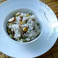 腊肠板栗大米饭
