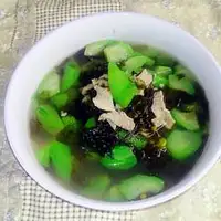 紫菜丝瓜肉片汤