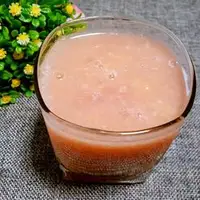 粉色桃汁