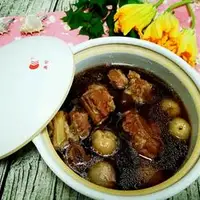 桂圆荔枝红枣排骨汤
