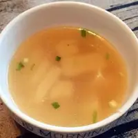 三文鱼头味噌汤