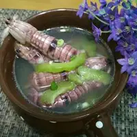 濑尿虾苦瓜汤
