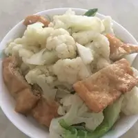 油炸豆腐炒花菜