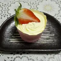 装饰酸奶纸杯蛋糕