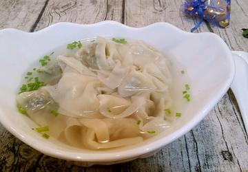 野猪肉荠菜馄饨