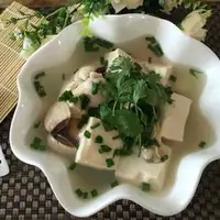 豆腐白贝汤