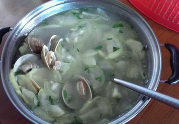 蛤蜊葫芦瓜汤