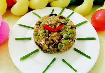 香菇排骨糯米饭