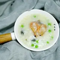 干虾皮蛋砂锅粥