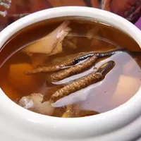 虫草虾仁汤