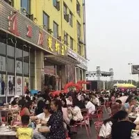 潜江小龙虾美食街
