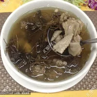 地胆头胡鸭汤