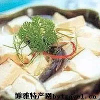 泥鳅拱豆腐