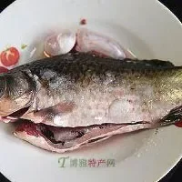 辣子鲫鱼