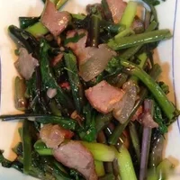 红菜苔炒腊肉